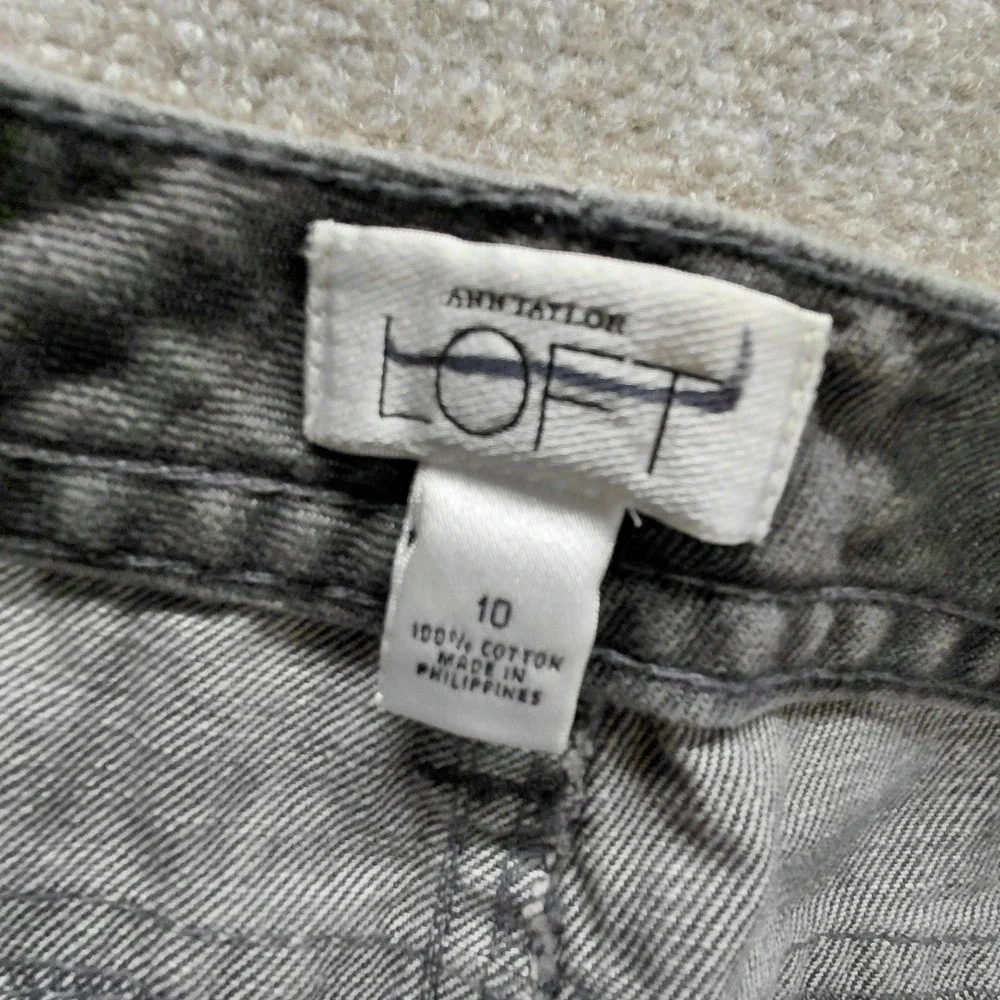 Ann Taylor LOFT Womens 10 Denim Gray Skirt Raw Hem Distressed Grunge Goth Witchy